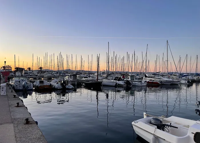 Latitudes 43 아파트