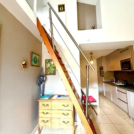 Apartment Latitudes 43 *
